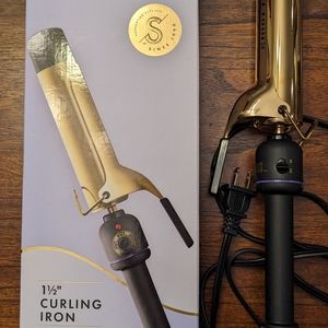 HOT TOOLS Pro Signature Gold Curling Iron | Long-Lasting, Defined Curls, (1-1/2